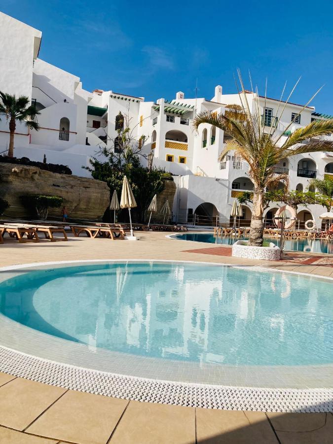 Beachfront Private Apartment In Pueblo Torviscas Sunset Harbour أذيخي المظهر الخارجي الصورة